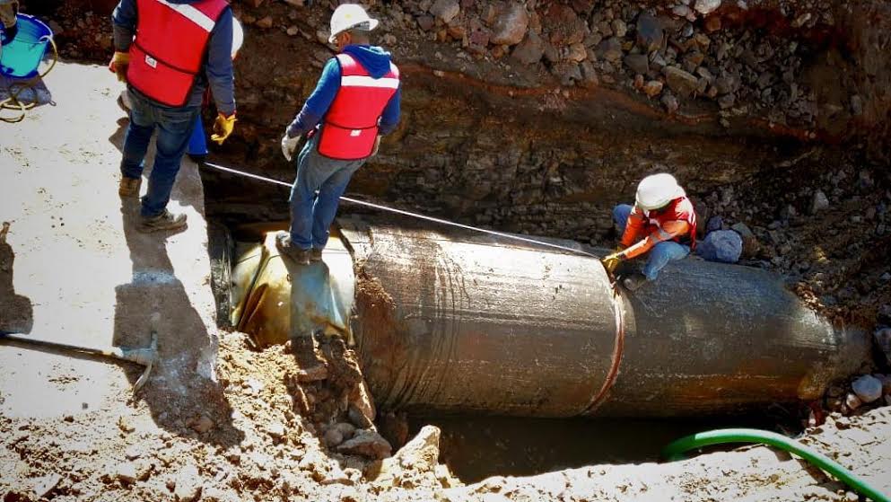 Avanza reparación de fuga en ducto de El Realito.