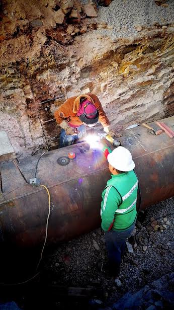 Anuncia Interapas avance en reparación al ducto de El Realito.