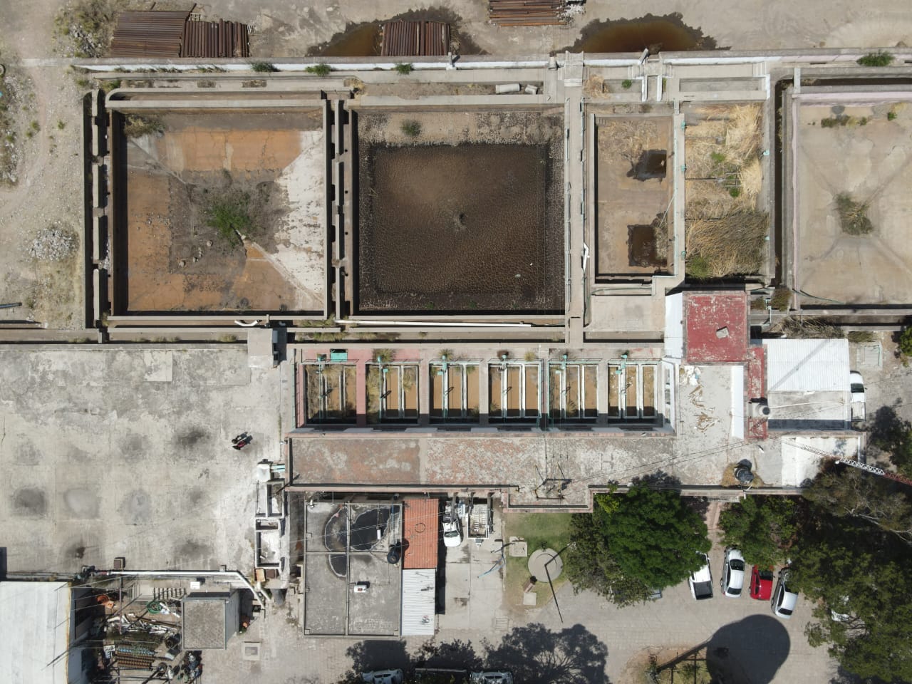 PARA MEJORAR ABASTO DE AGUA, INTERAPAS DA MANTENIMIENTO A LA PLANTA LOS FILTROS