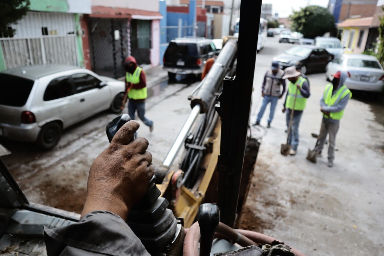 AVANZA “FUGA CERO” EN LA SOLUCIÓN DE COLAPSOS EN LÍNEAS DE DRENAJE