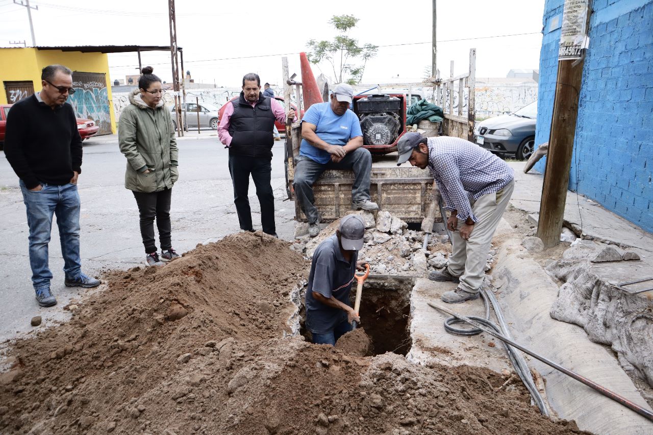 DESPUÉS DE DIEZ AÑOS SIN AGUA, INTERAPAS REGULARIZA ABASTO EN LA COLONIA LOS FRESNOS