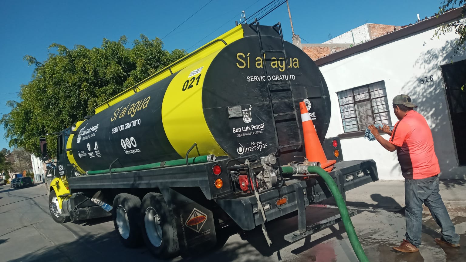 MÁS DE 100 MILLONES DE LITROS DE AGUA ENTREGADOS EN NOVIEMBRE A TRAVÉS DE PIPAS