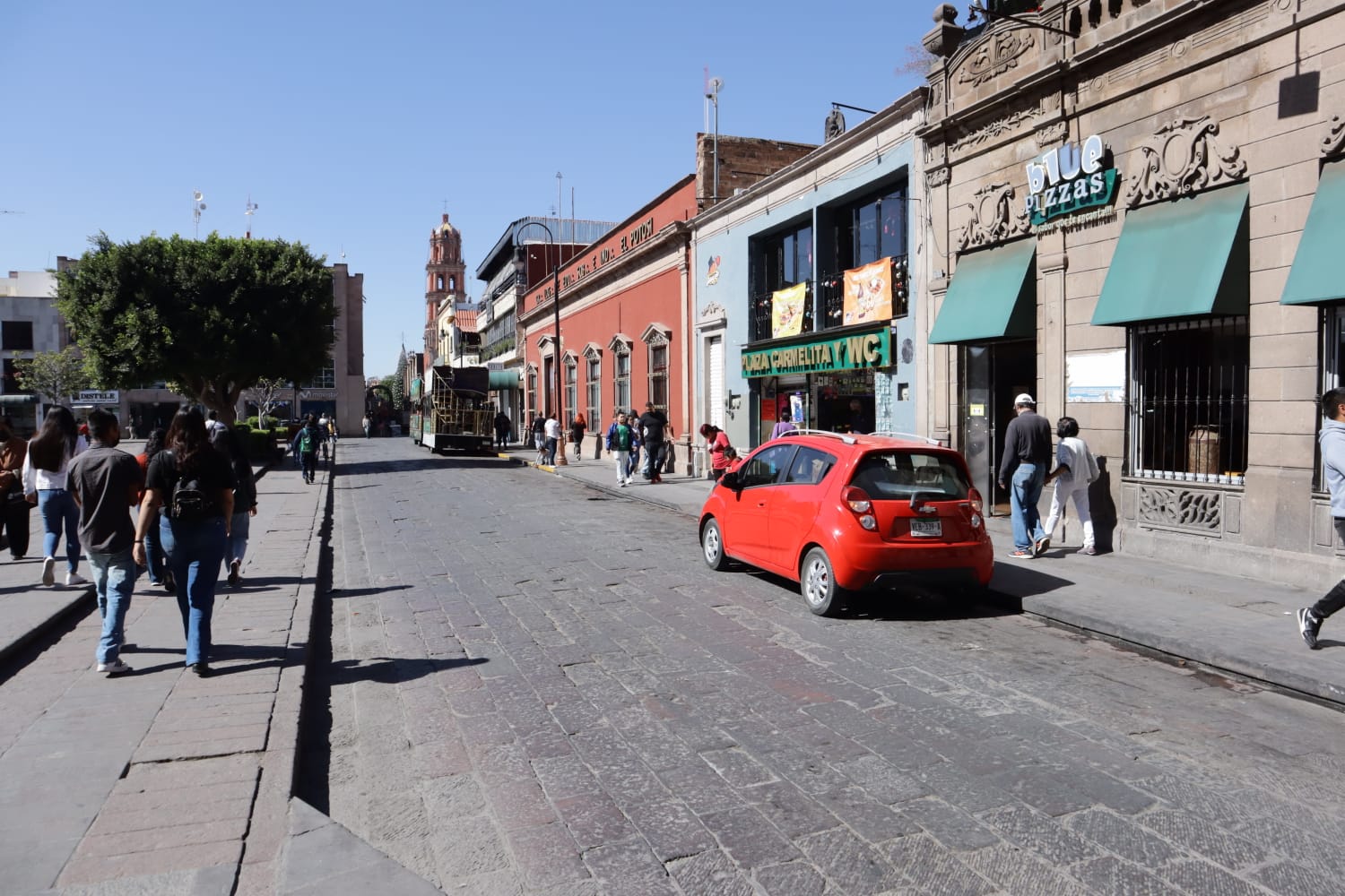  INTERAPAS INTERVENDRÁ TRAMO COLAPSADO A UN COSTADO DE LA PLAZA DEL CARMEN