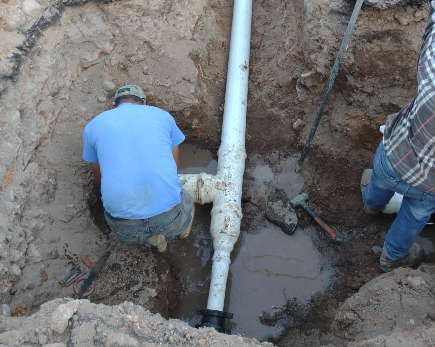 NUEVA RED PRINCIPAL DE AGUA POTABLE EN VASCO DE QUIROGA
