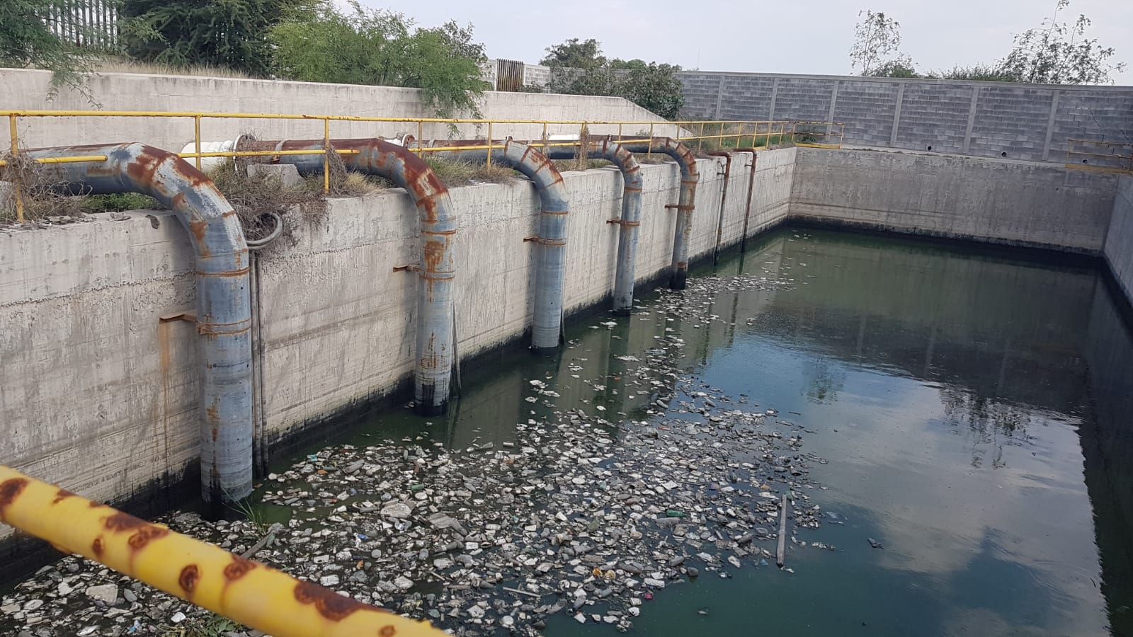 INTERAPAS DA MANTENIMIENTO AL CÁRCAMO “LA LIBERTAD” PARA PREVENIR INUNDACIONES EN COLONIAS AL ORIENTE DE LA CIUDAD