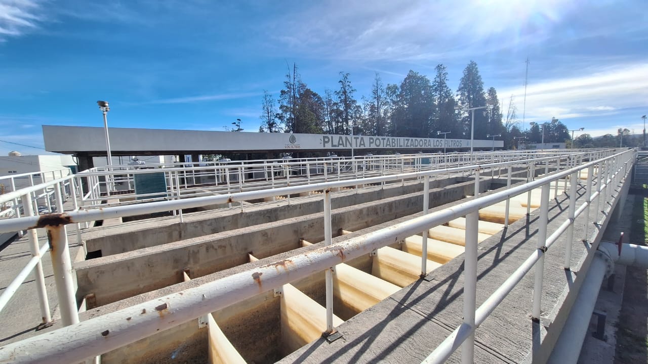 LOS VIENTOS REGISTRADOS EN LA CIUDAD DEJAN SIN ENERGÍA ELÉCTRICA A LA PLANTA LOS FILTROS.