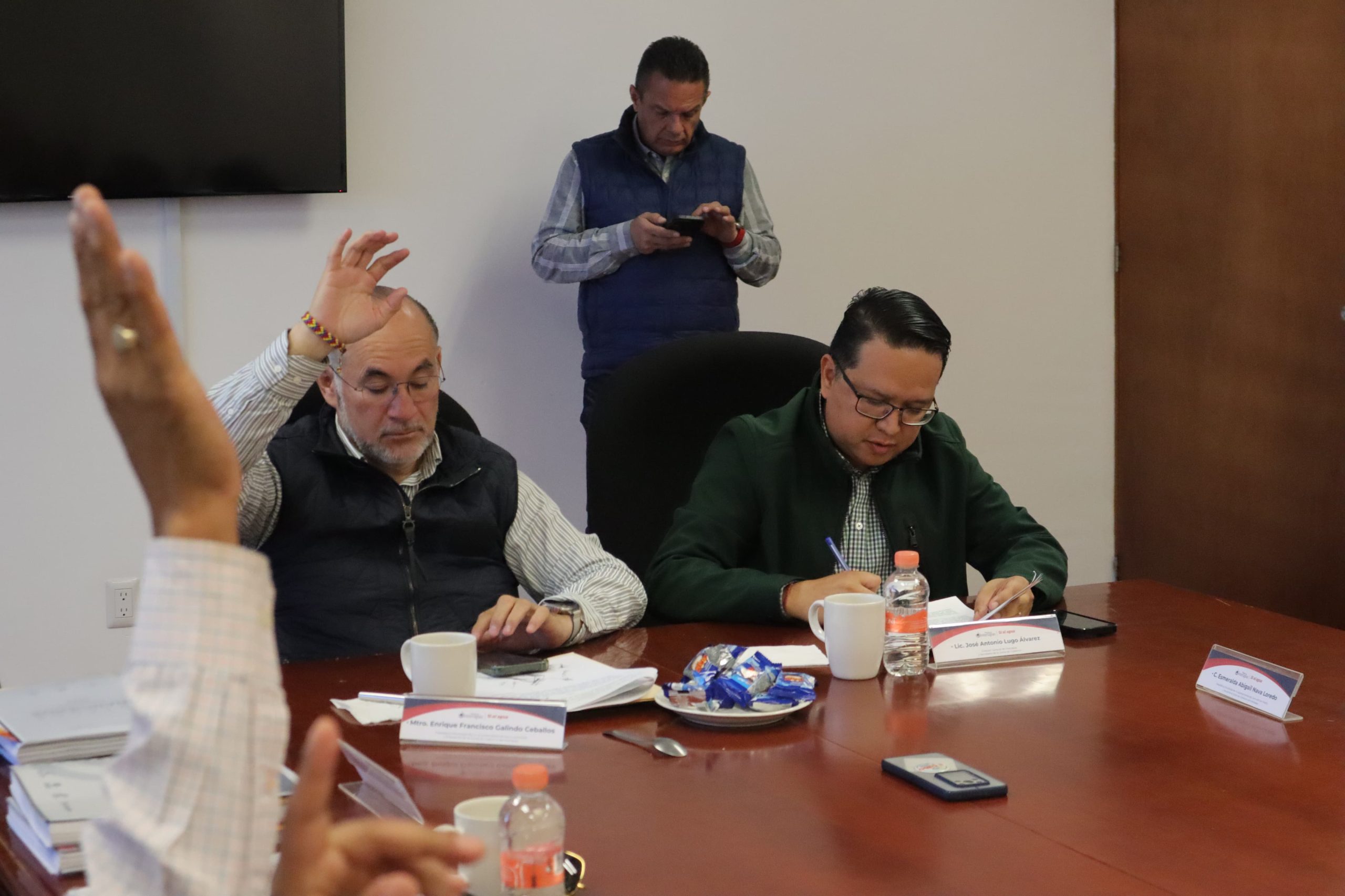 Enrique Galindo llama a Junta de Gobierno a apoyar las medidas de mejora financiera del INTERAPAS, y seguir enfrentando la emergencia hídrica