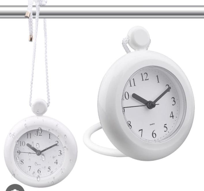 Interapas invita al uso de reloj de ducha para crear el hábito de ahorro de agua durante el baño.