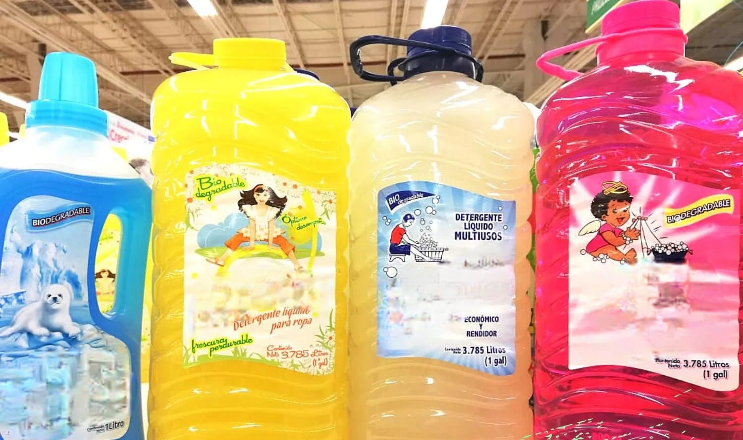 Lavar ropa con detergentes biodegradables abona al reúso de agua.