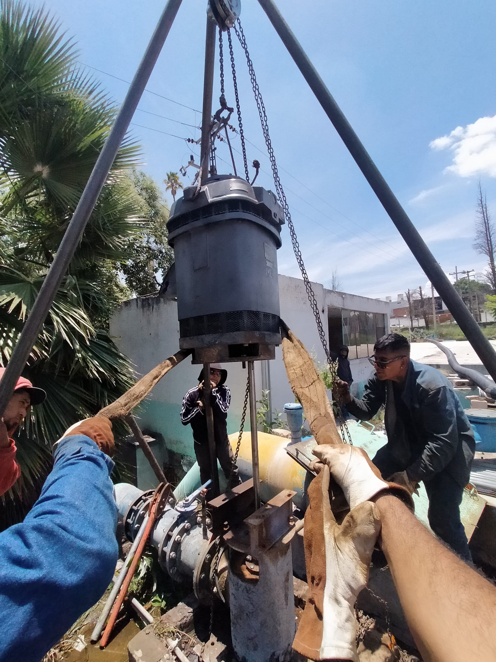 Interapas da mantenimiento a tanques de planta “Los Filtros” para mejorar el suministro al poniente de la ciudad.