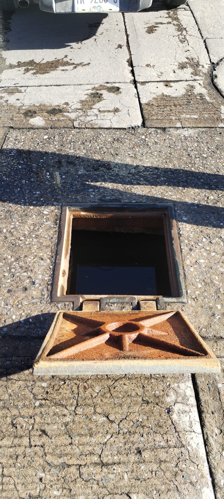 Interapas repara fuga en el Barrio de Tequisquiapan