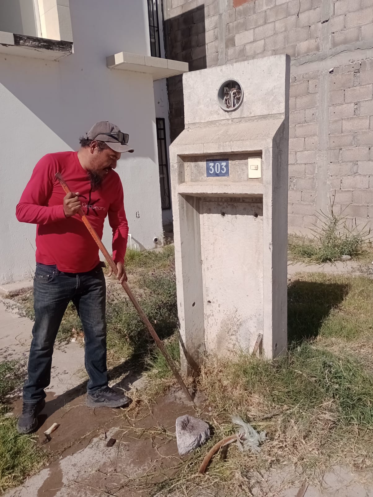 Interapas repara fugas en “Puerta Real” tras rehabilitación del pozo que abastece la zona.