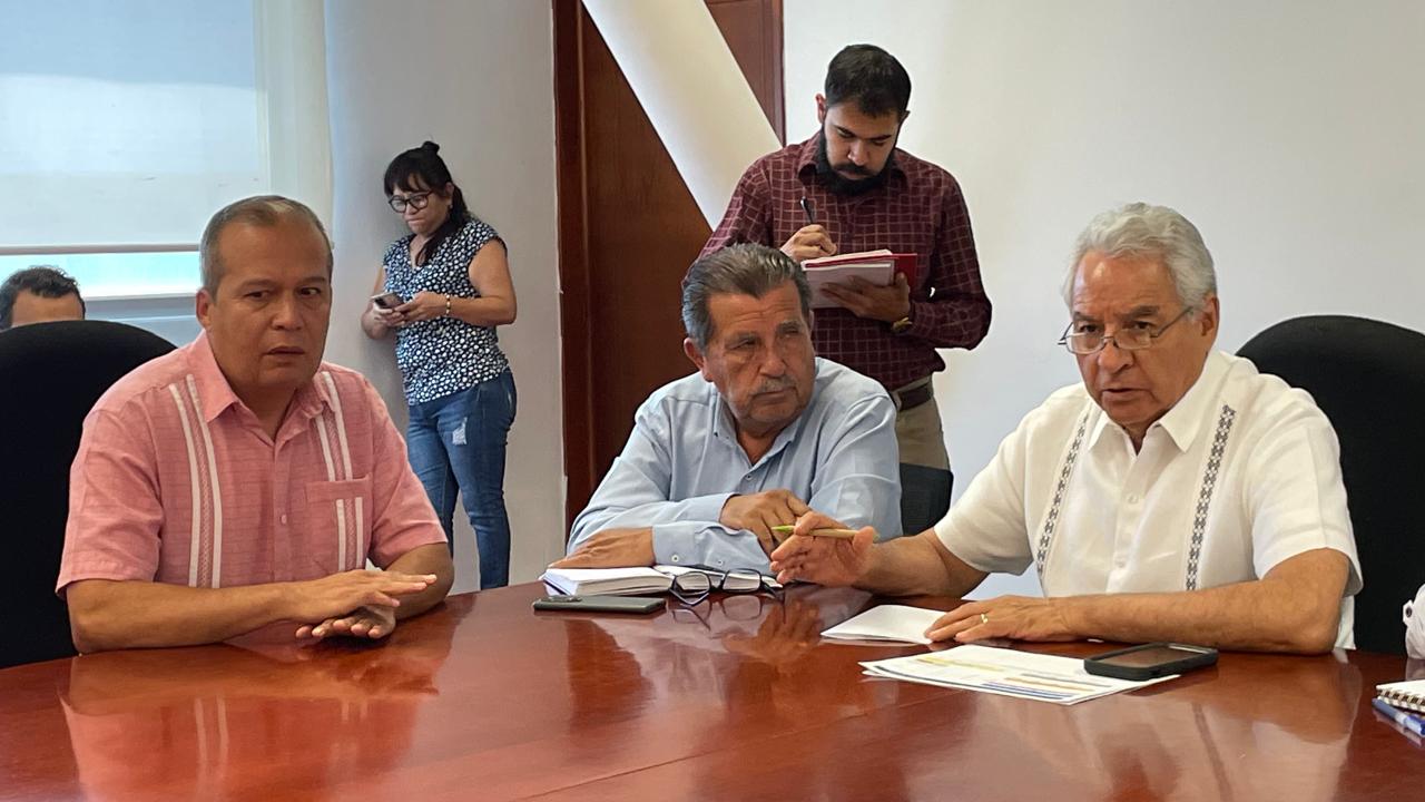 INTERAPAS y autoridades municipales establecen compromisos conjuntos para habitantes de Soledad de Graciano Sánchez