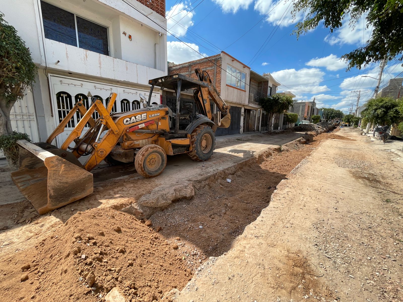 Interapas responde a colapsos de drenaje: más de 8 mil 300 metros de red rehabilitados