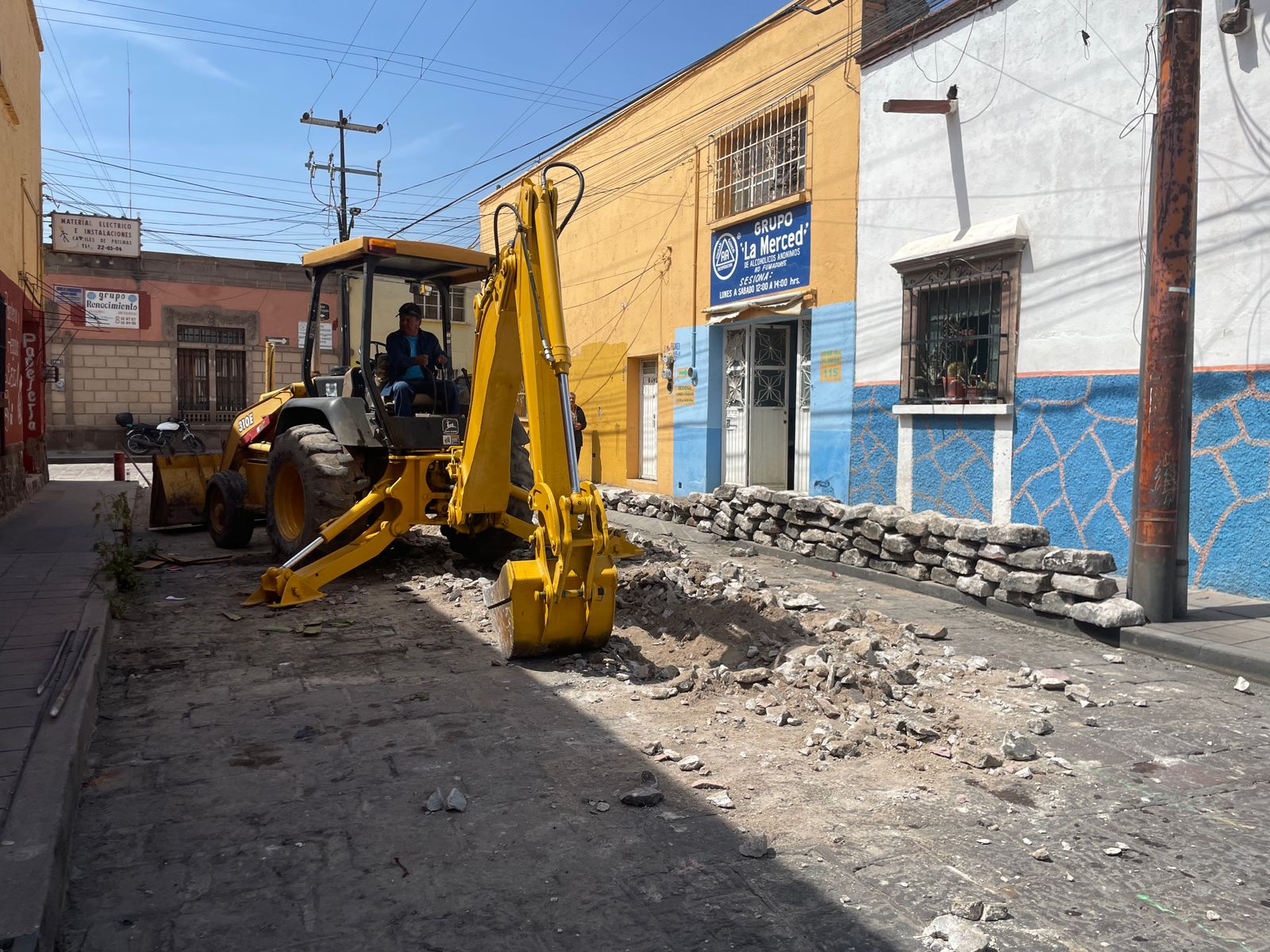 Interapas inicia reparación de red sanitaria en el barrio de San Sebastián
