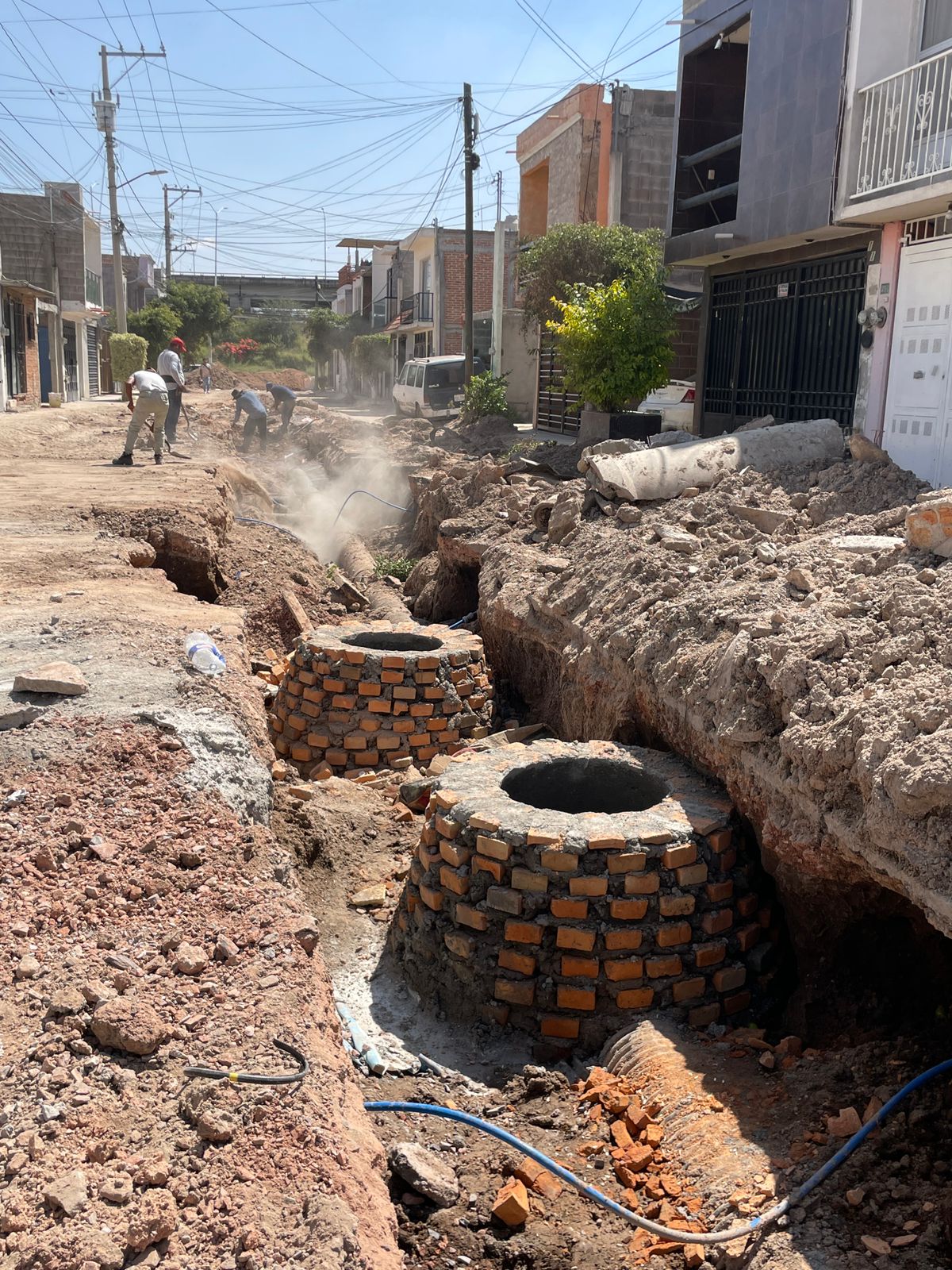 Interapas mejora infraestructura sanitaria al sur de la ciudad; rehabilita 130 metros de colector